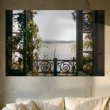 Chambre avec vue. sur Roman Robroek - Photos de bâtiments abandonnés