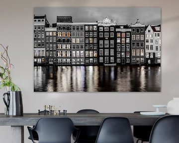 Damrak Amsterdam @ night von Ronald Huiberse