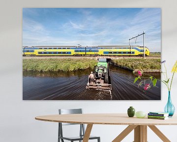 Der Zug in der holländischen Landschaft: Oostzaan