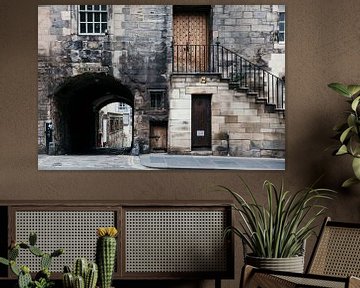 The small door in the streets of Edinburgh