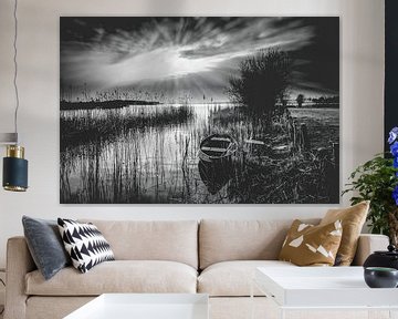Stralend zonlicht over een oud Nederlands landschap van Fotografiecor .nl