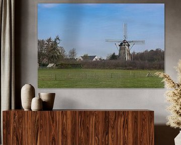 Mooie molen in een Hollands weidelandschap van Patrick Verhoef