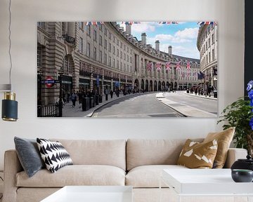 Regent Street, Piccadilly Circus, London, United Kingdom by Roger VDB