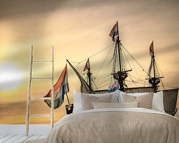 Oud zeilschip Halve Maen van de Verenigde Oost-Indische Compagnie VOC bij zonsondergang van Sjoerd van der Wal Fotografie