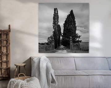 Italië in vierkant zwart wit, Villa Fagnano, Castelnuovo Berardenga van Teun Ruijters