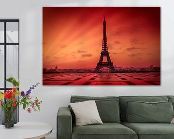 Eiffelturm im Sonnenaufgang von Melanie Viola
