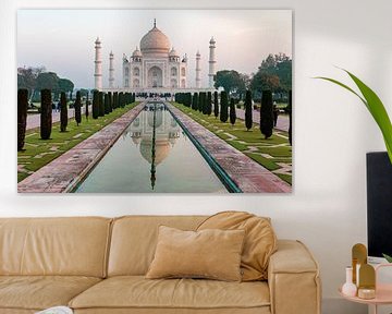 Taj Mahal India. Paleis van de kroon by Hannie Heere