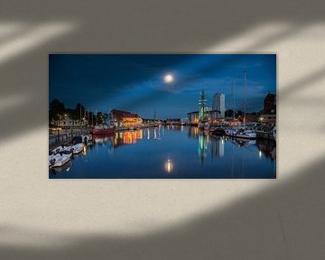 Blaue Nacht im Hafen von Werner Reins