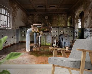 Abandoned Factory in Decay. by Roman Robroek - Photos of Abandoned Buildings