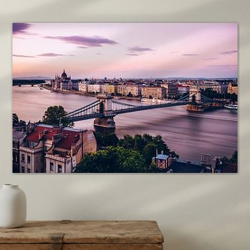 Budapest - Chain Bridge and Danube (Long Exposure) by Alexander Voss