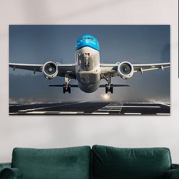 KLM Boeing 777 at Schiphol