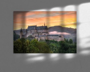 Burg Vianden in Luxemburg #2 von Michael Valjak