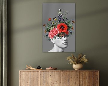 Zelfportret met bloemen 5 (grijs staand)