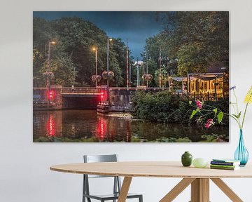 Avondopname van de Noorderbrug in Leeuwarden, Friesland von Harrie Muis