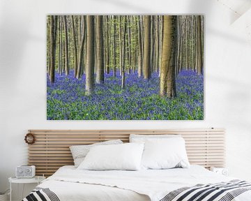 Magischer blauer Wald von Michael Valjak