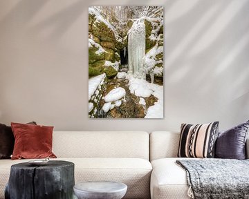 Frozen waterfall in Saxon Switzerland sur Michael Valjak