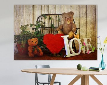 Teddy`s in Love by Claudia Evans