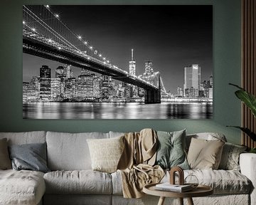 Brooklyn Bridge, New York (monochrome) by Sascha Kilmer