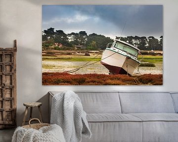 Atlantic Ocean coast in Brittany, France by Rico Ködder