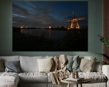 de windmolens in Kinderdijk zijn verlicht by Marcel Derweduwen