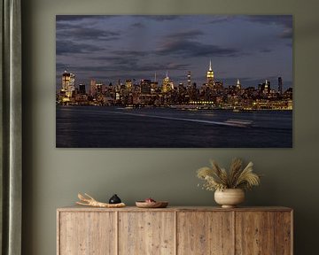 New York City skyline at night van Marieke Feenstra