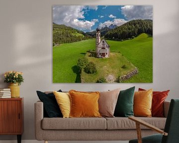 Kirche St. Johann in Ranui, Villnoss Tal, Sankt Magdalena, Tyrol du Sud - Alto Adige, Italie sur Rene van der Meer