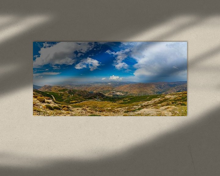Sfeerimpressie: Panorama van de Sierra Nevada, Spanje van Patrick van Oostrom