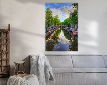 Amsterdamse Reguliersgracht verticale reflectie van Dennis van de Water