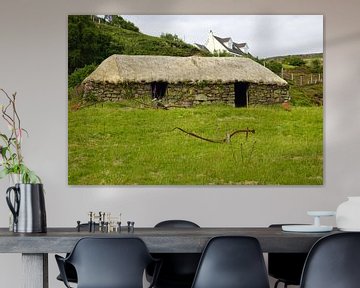 Thatched cottage on the Isle of Skye von Babetts Bildergalerie