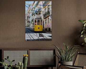 Gele tram in Lissabon