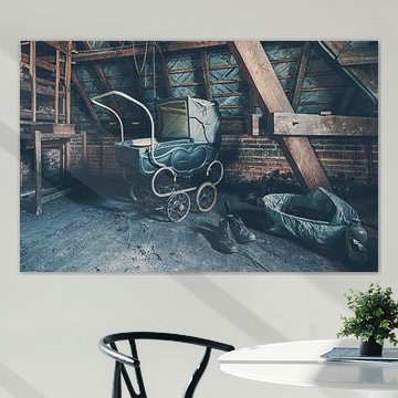 urbex: The hand that rocks the cradle