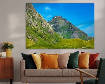 Mountains on the Lofoten islands in Norway van Rico Ködder