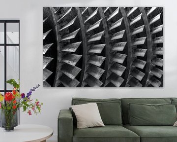 Zwart en wit foto van een turbine van W J Kok