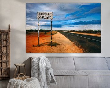 Tropic of Capricorn verkeersbord in Australië van Eveline Dekkers