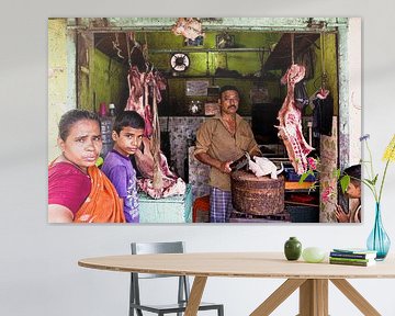 Slager in sloppenwijk India von Vincent van Kooten