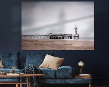 pier aan het strand bij scheveningen van joas wilzing