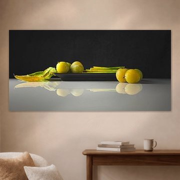 Modernes Stillleben Reine Claude von Monique van Velzen