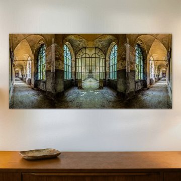 Manicomio Di R by William Linders