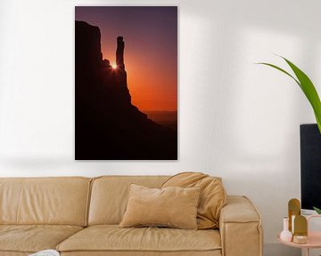 Zonsopkomst in Monument Valley van Henk Meijer Photography