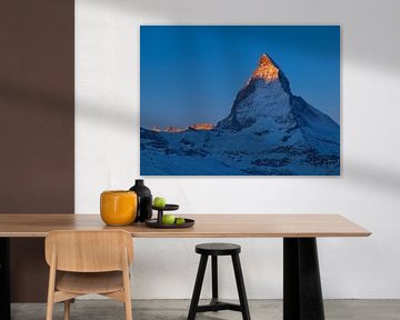 Das Matterhorn wacht auf von Menno Boermans