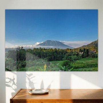 Lever de soleil Bali surplombant le volcan Agung, Indonésie
