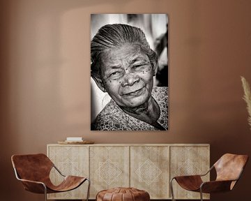 Femme âgée sur Ton Bijvank