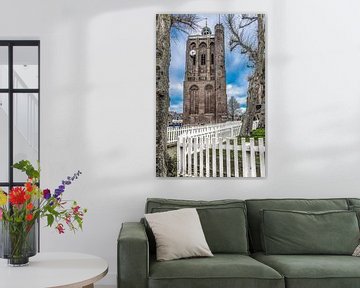 De centrale kerktoren van het Friese stadje  Workum