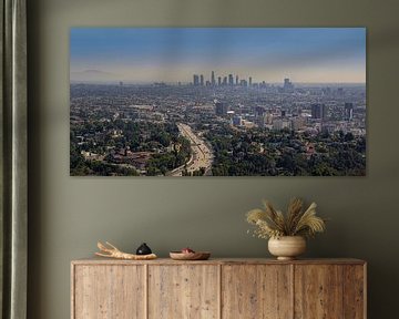 Los Angeles skyline vanaf de Hollywood Hills van Toon van den Einde