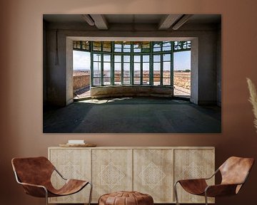 Verlassener Flugsicherungsturm. von Roman Robroek – Fotos verlassener Gebäude