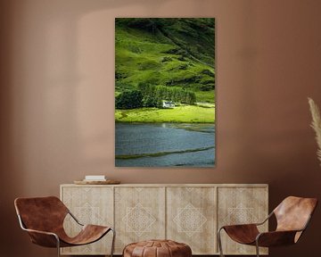 Het witte huis bij Loch Achtriochtan, Glencoe van Pascal Raymond Dorland