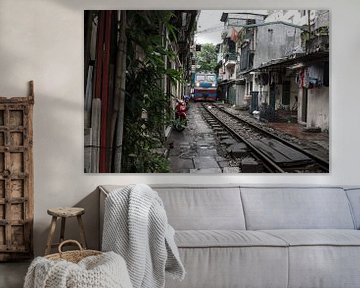 Train track in the middle of Hanoi by Yme Raafs
