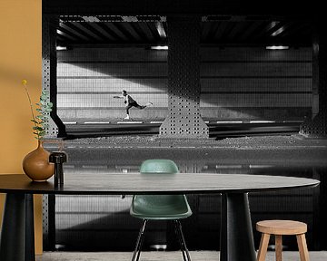 Pushing forward, Amsterdam by Rene Mens