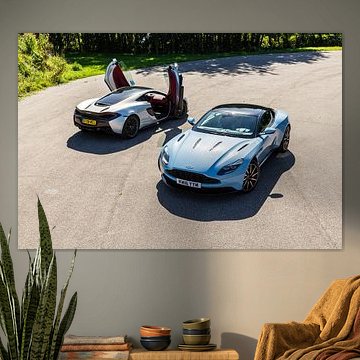 Mclaren 570GT vs Aston Martin DB11