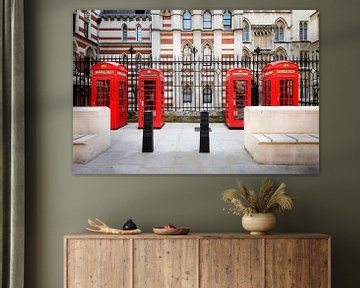 Telefonzellen in London von Johan Vanbockryck
